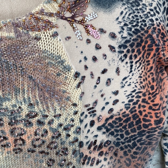 Vintage BCBGMaxAzria Y2K Beaded Mixed Media animal print sweater. Small - Picture 5 of 11